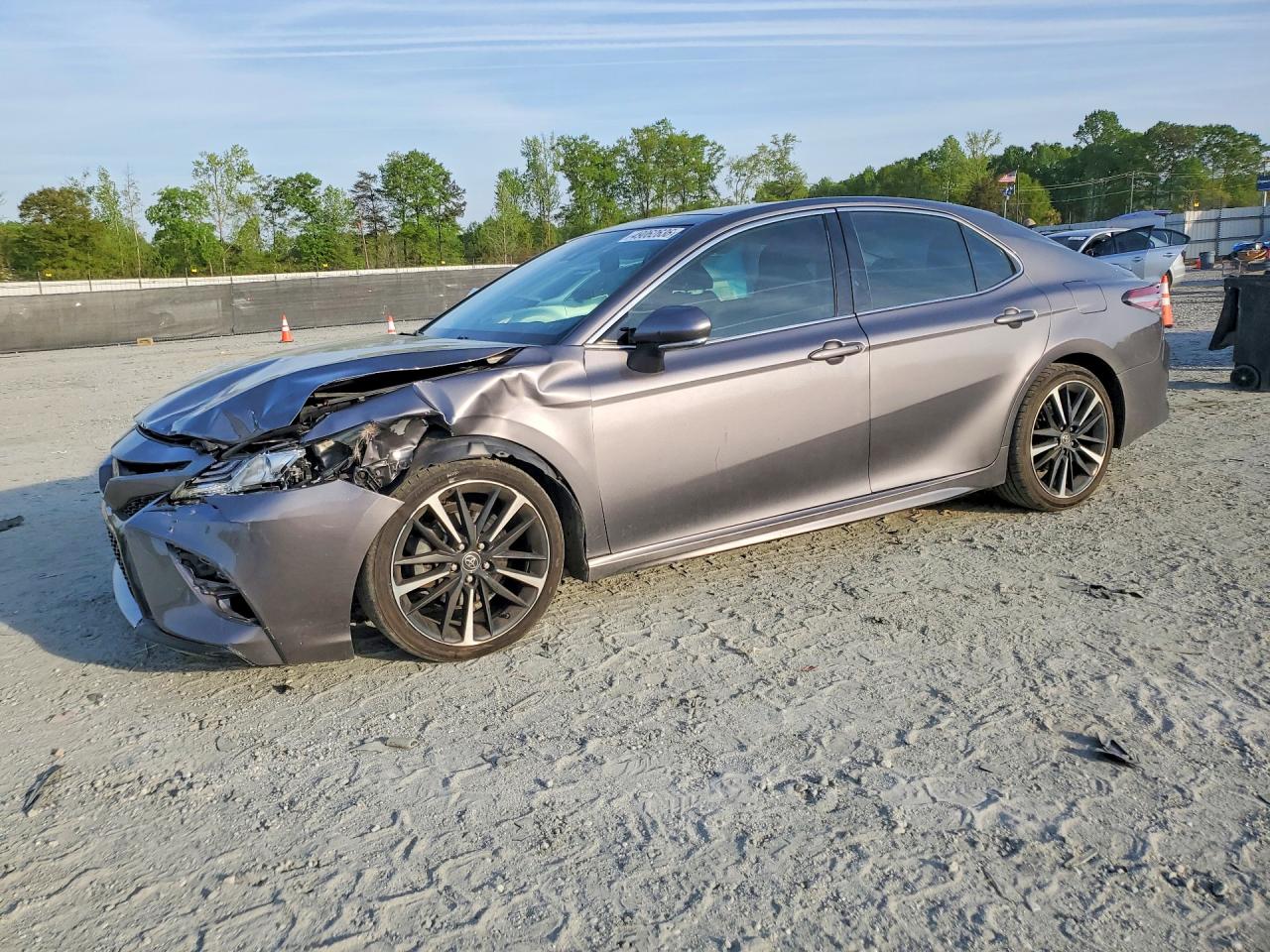 Salvage Toyota Camry Image
