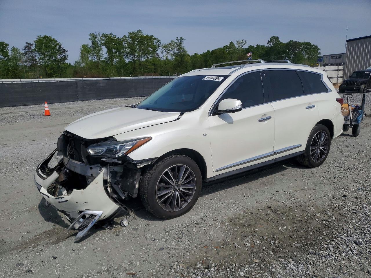 Salvage INFINITI Qx Image