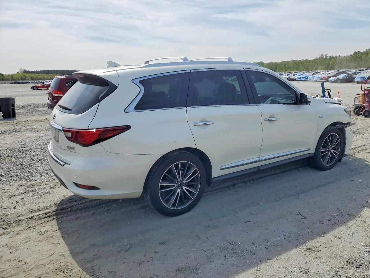 INFINITI Qx Base