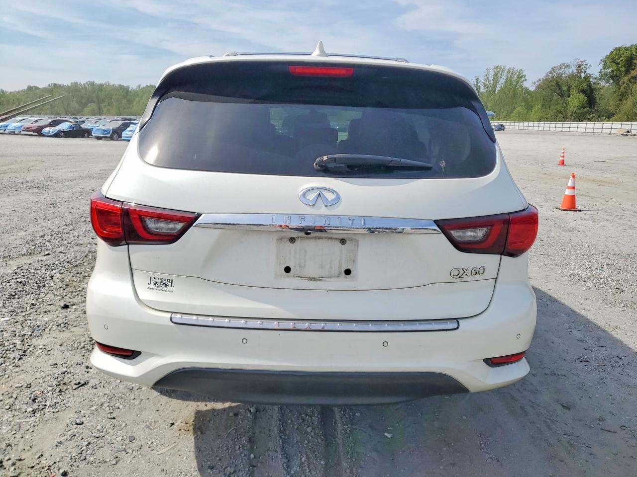INFINITI Qx Base