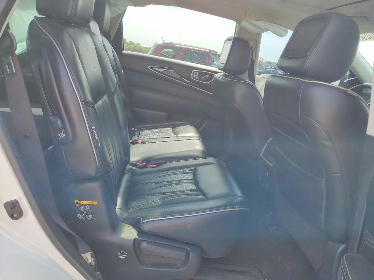 INFINITI Qx Base