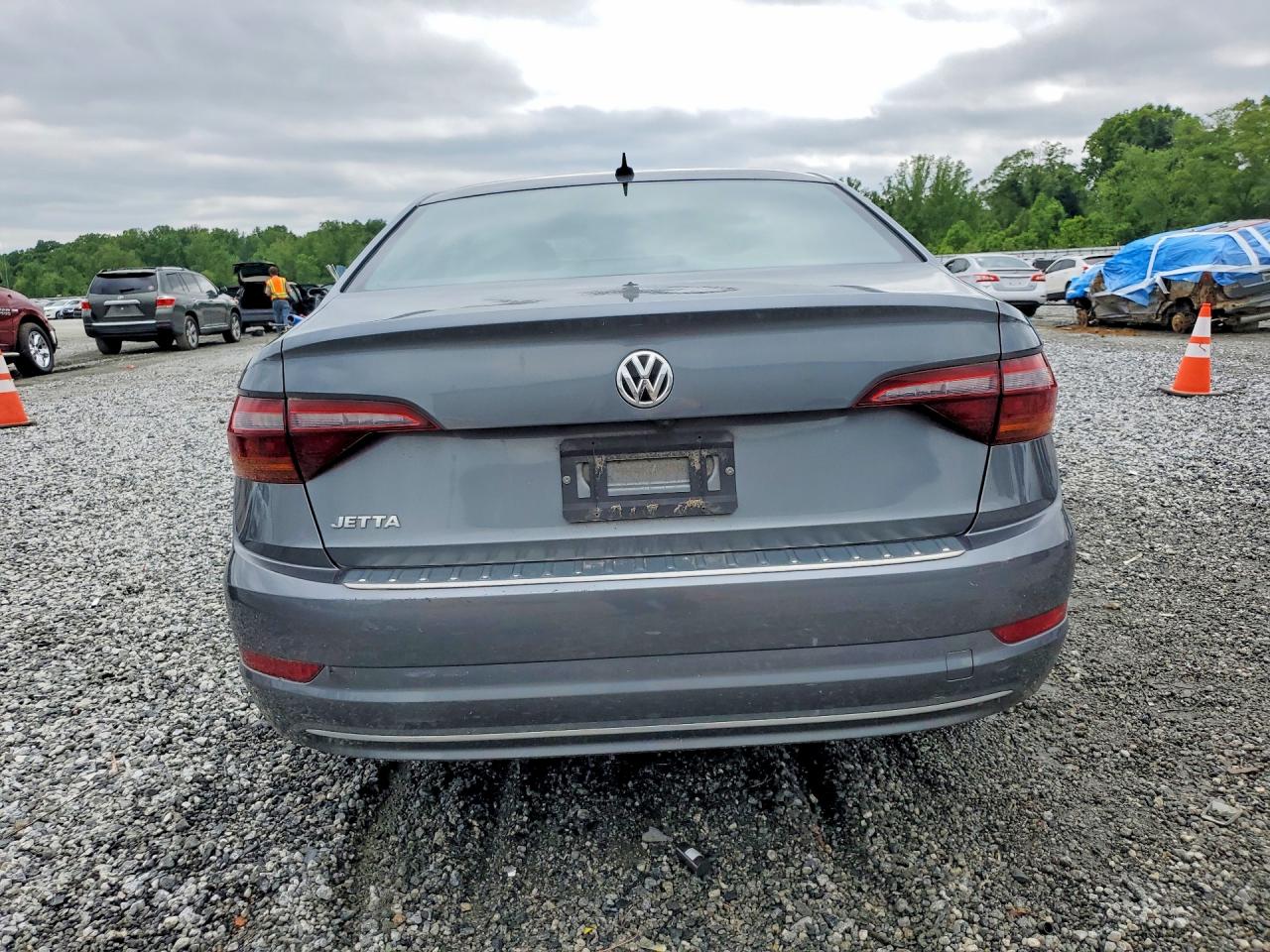 Volkswagen Jetta S
