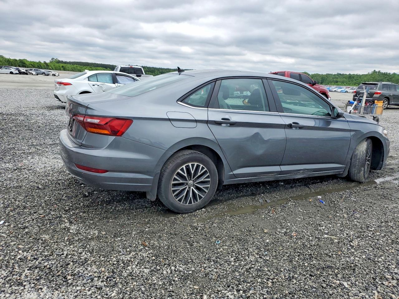 Volkswagen Jetta S
