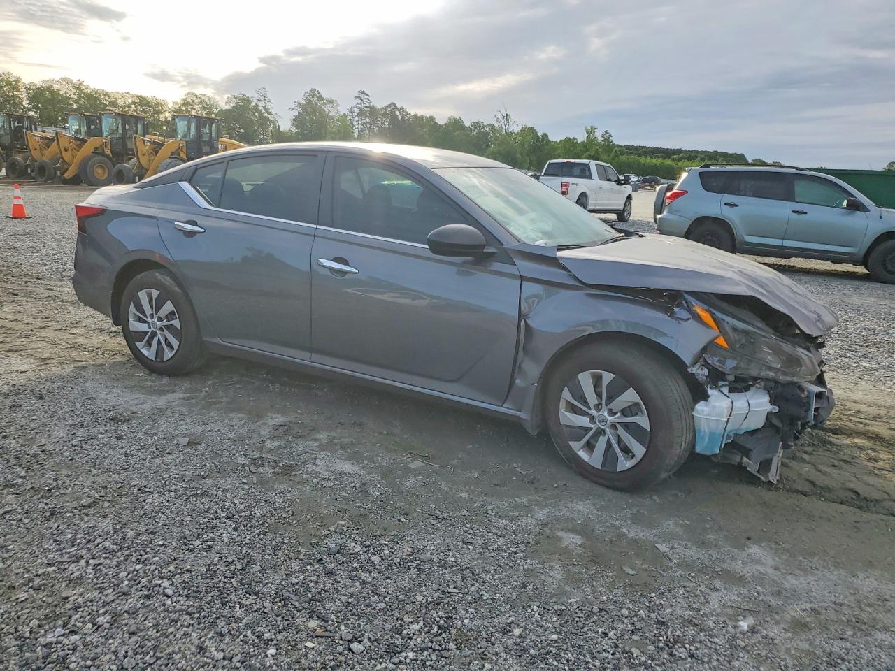 Nissan Altima S