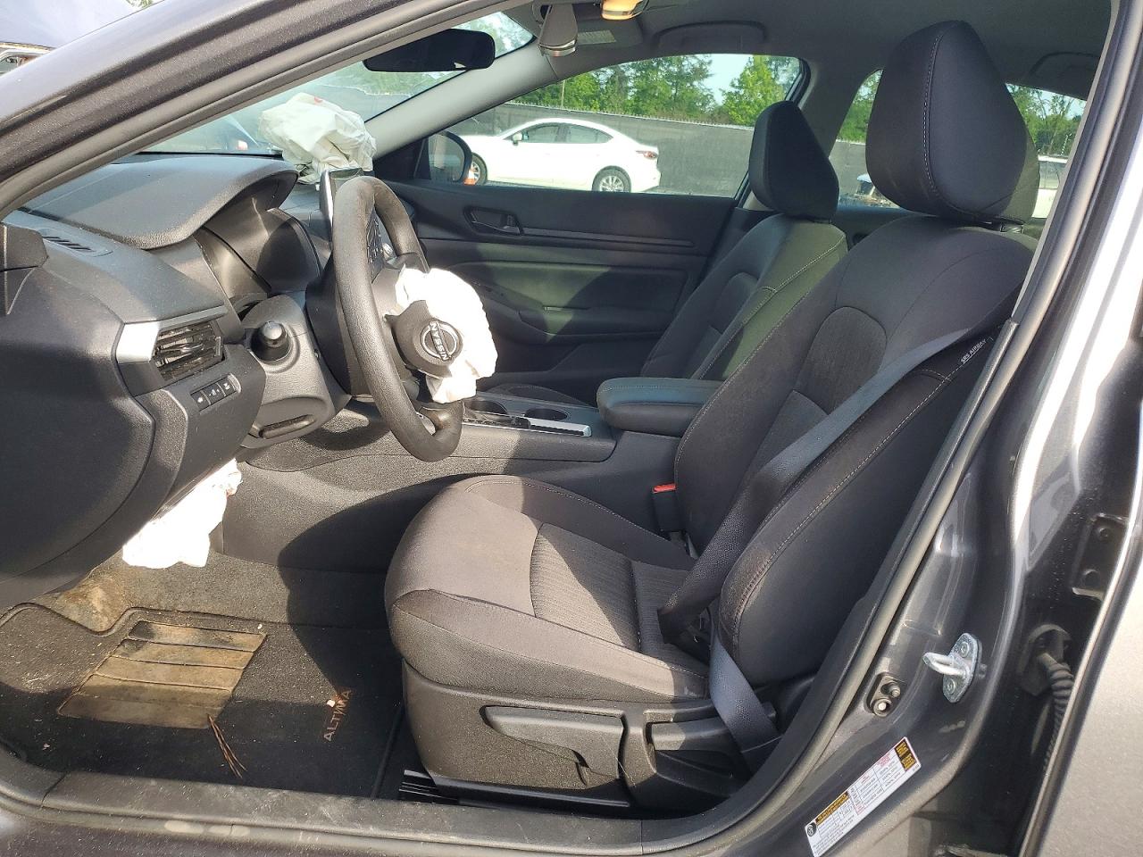 Nissan Altima S