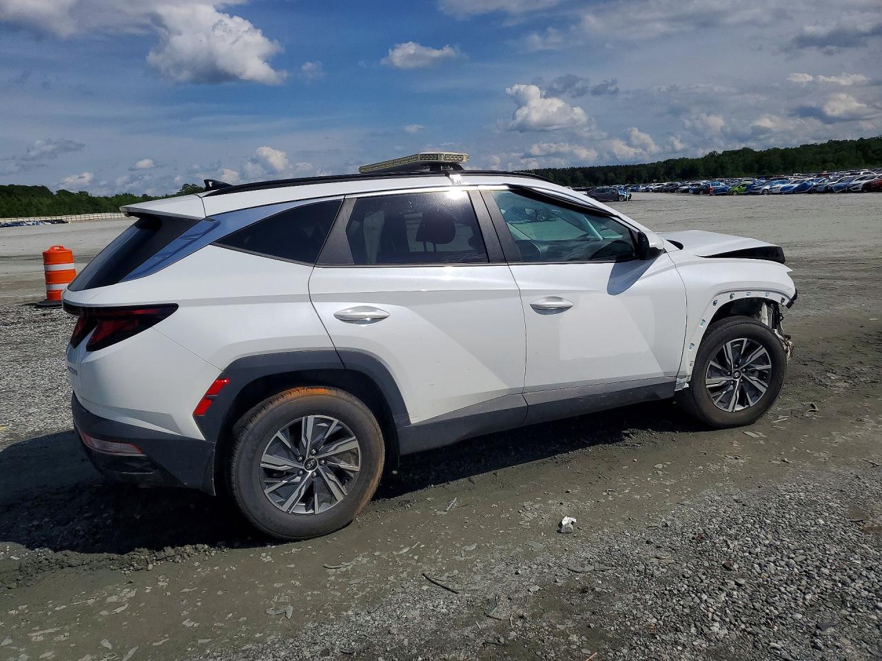 Hyundai TUCSON Blue