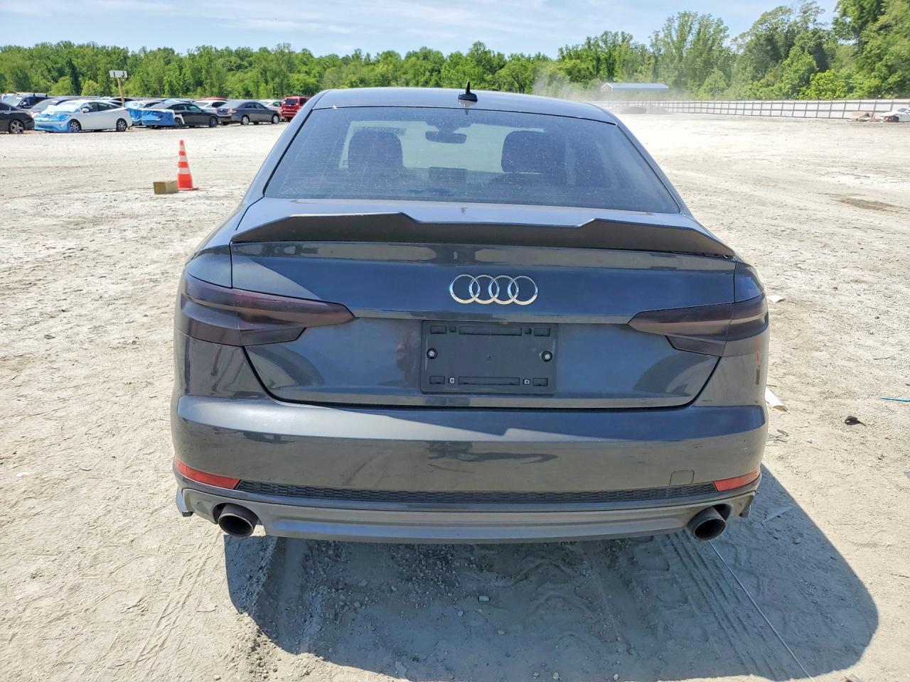 Audi A4 Premium
