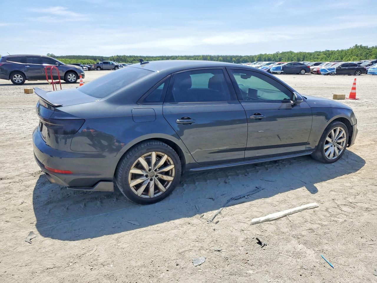 Audi A4 Premium