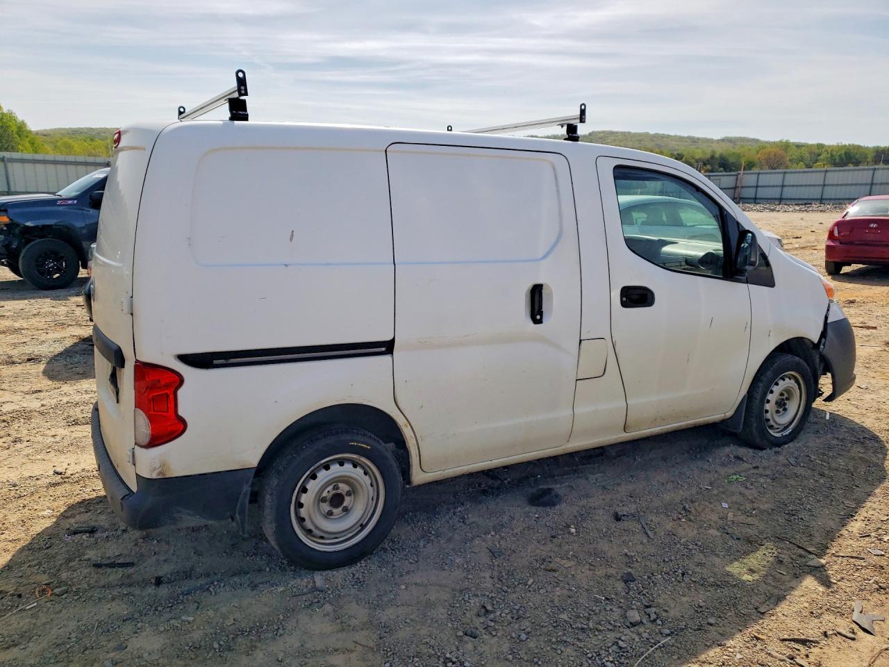 Nissan Nv