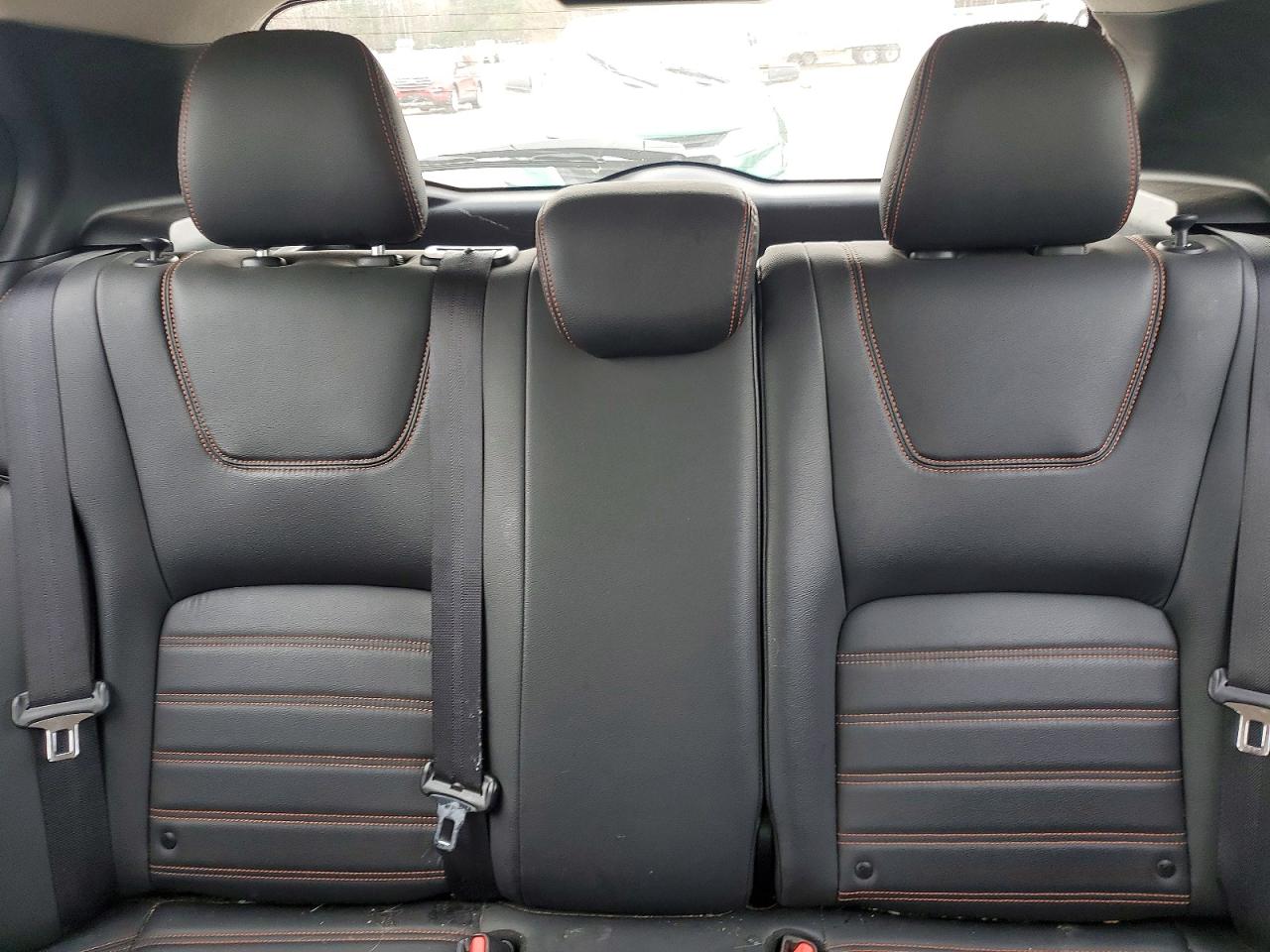 Nissan Kicks Sr