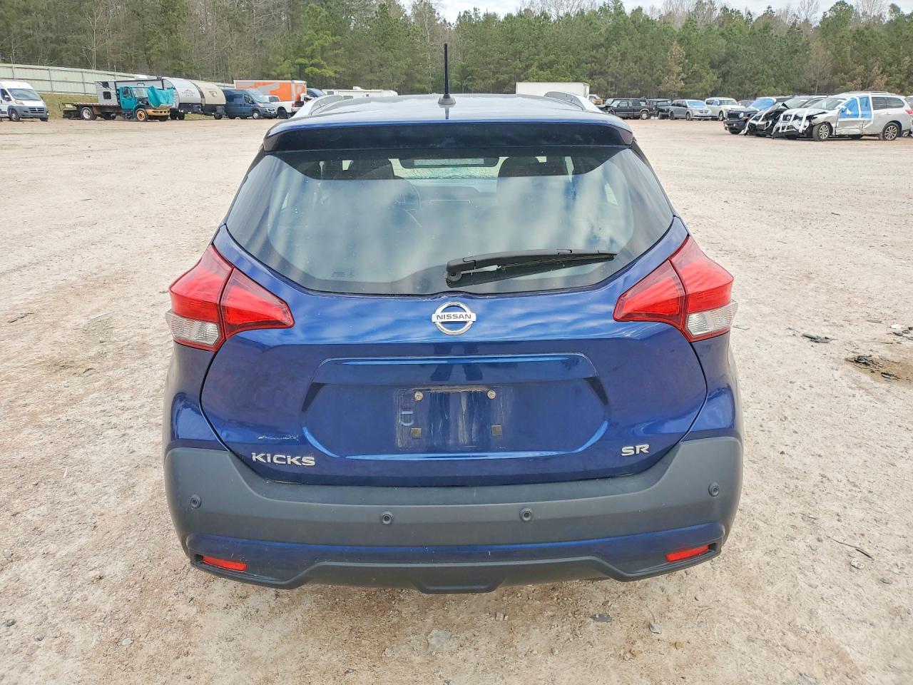 Nissan Kicks Sr