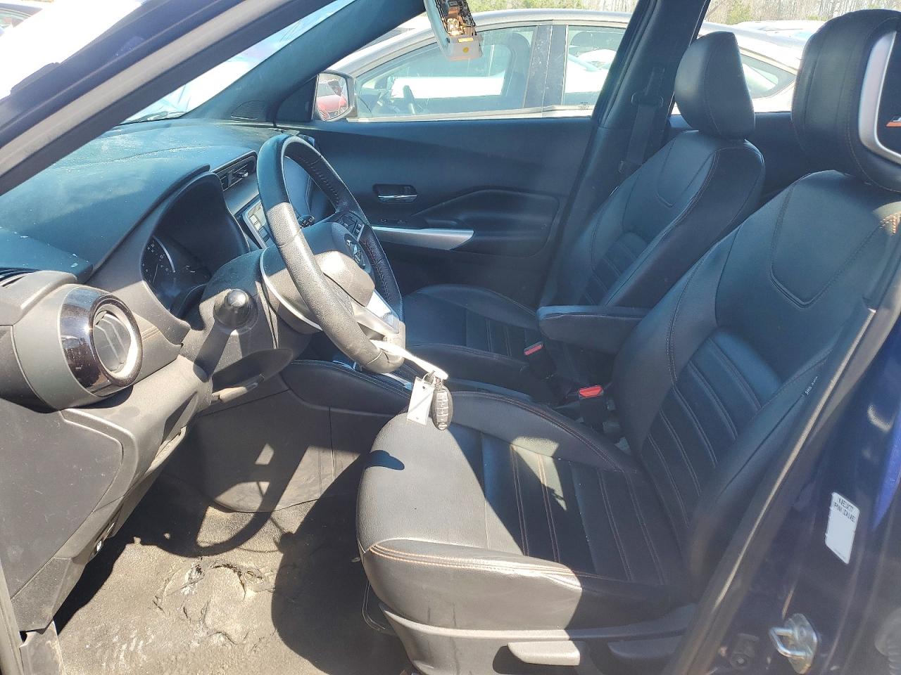 Nissan Kicks Sr