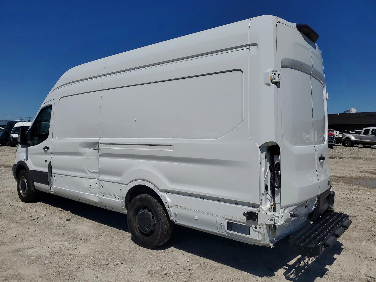 Ford Transit T-250