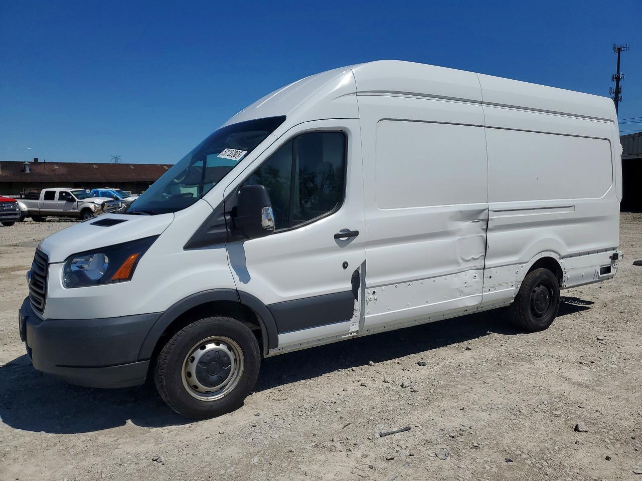 Salvage Ford Transit Image