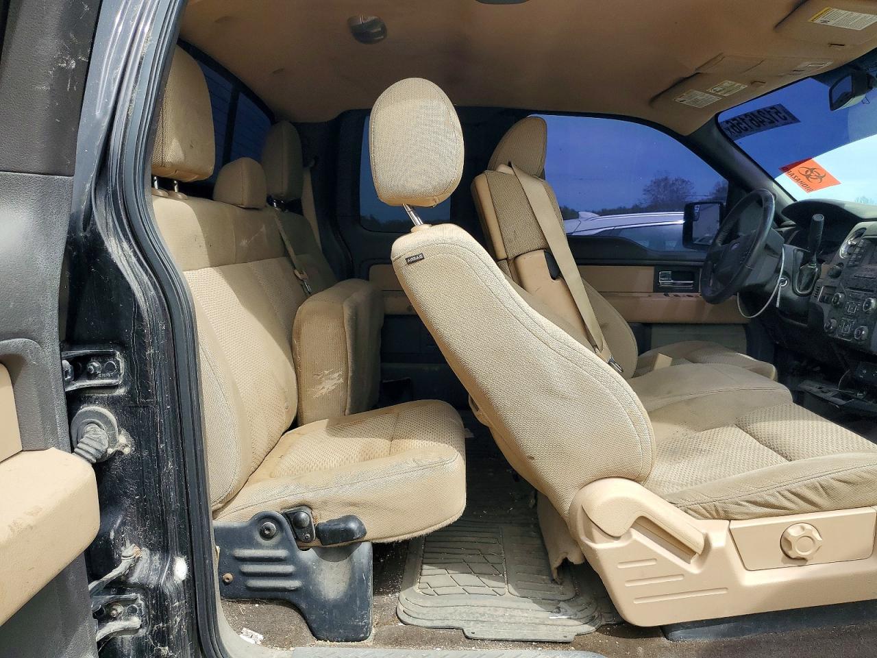 Ford F-150 Super Cab