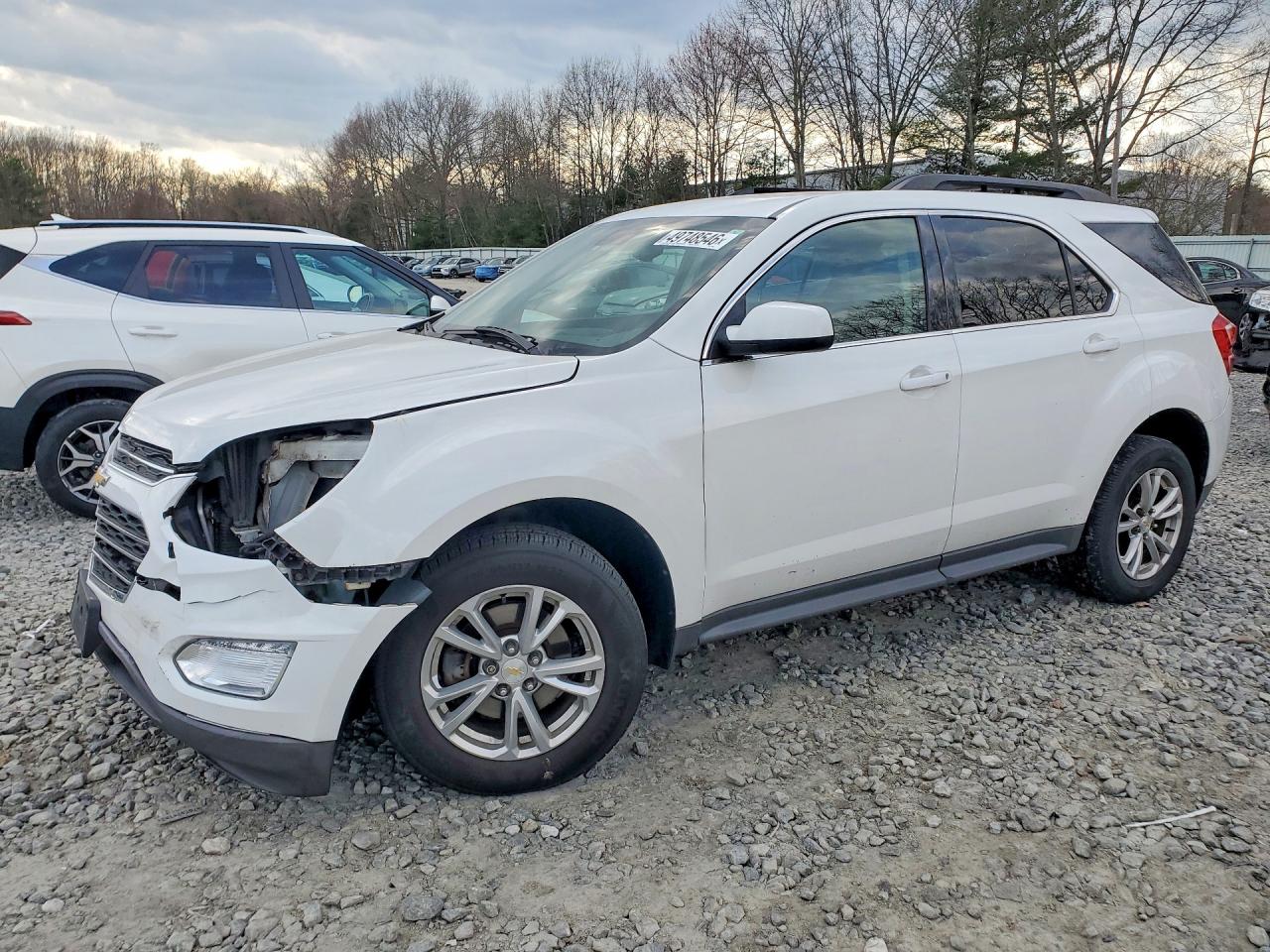 Salvage Chevrolet Equinox Image