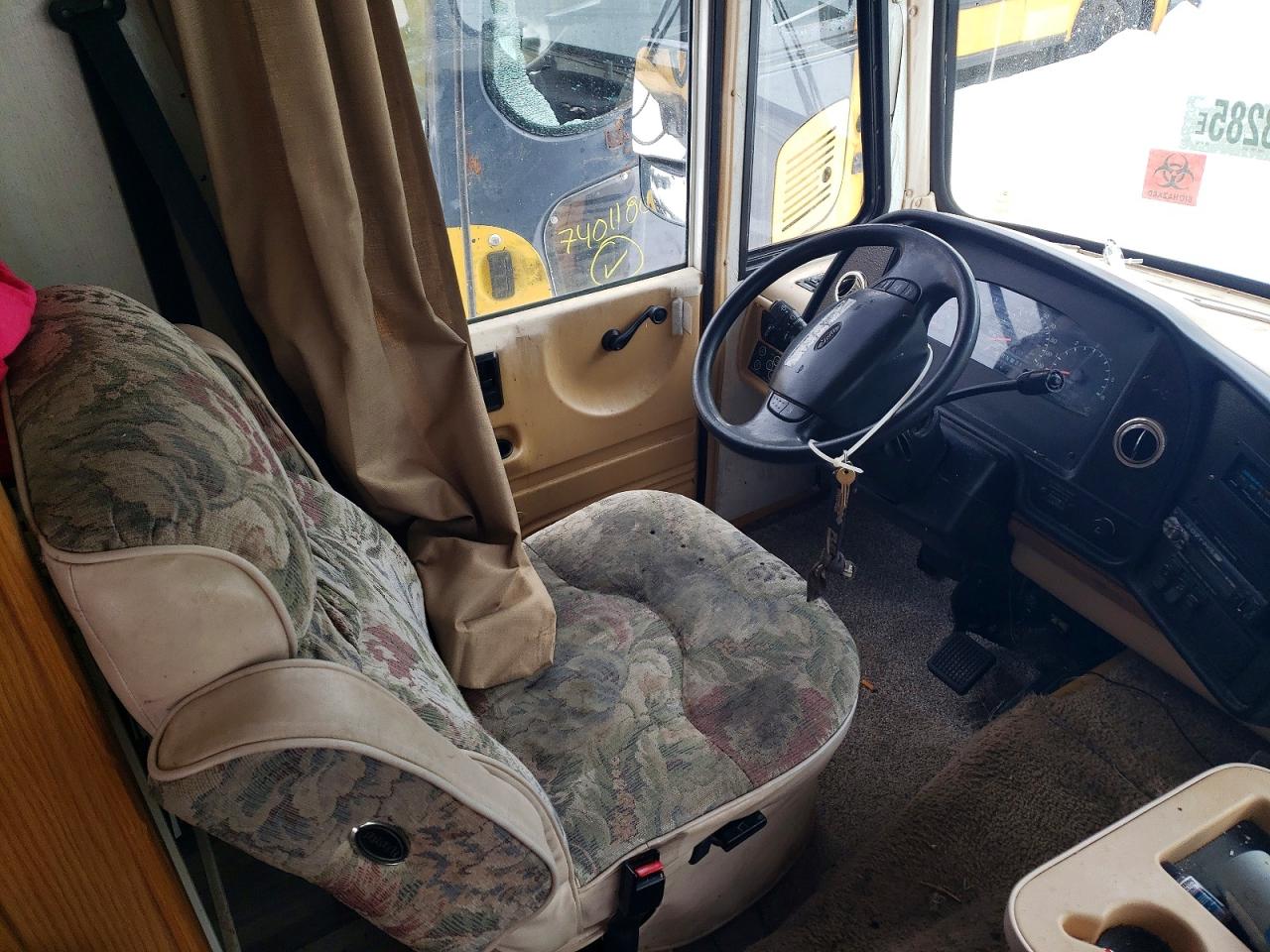Fleetwood Motor Home P3500