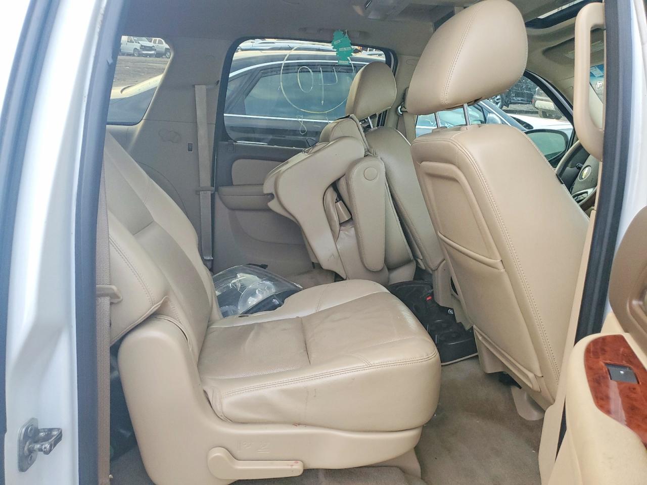 Chevrolet Suburban K1500 Ltz
