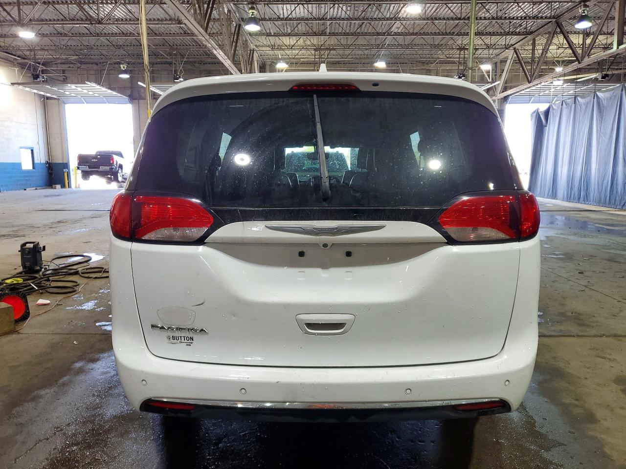 Chrysler Pacifica Touring L Plus