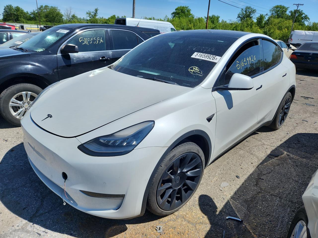 Salvage Tesla Model Y Image