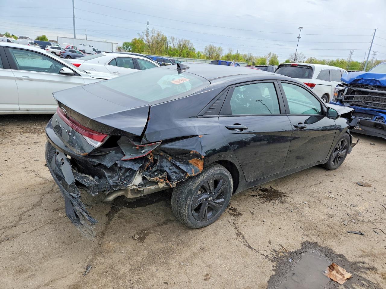 Hyundai ELANTRA Sel