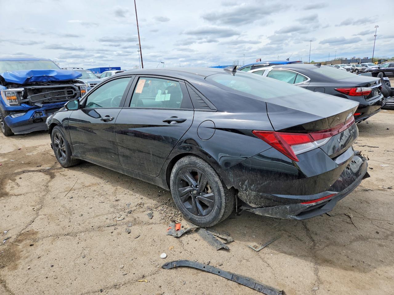 Hyundai ELANTRA Sel