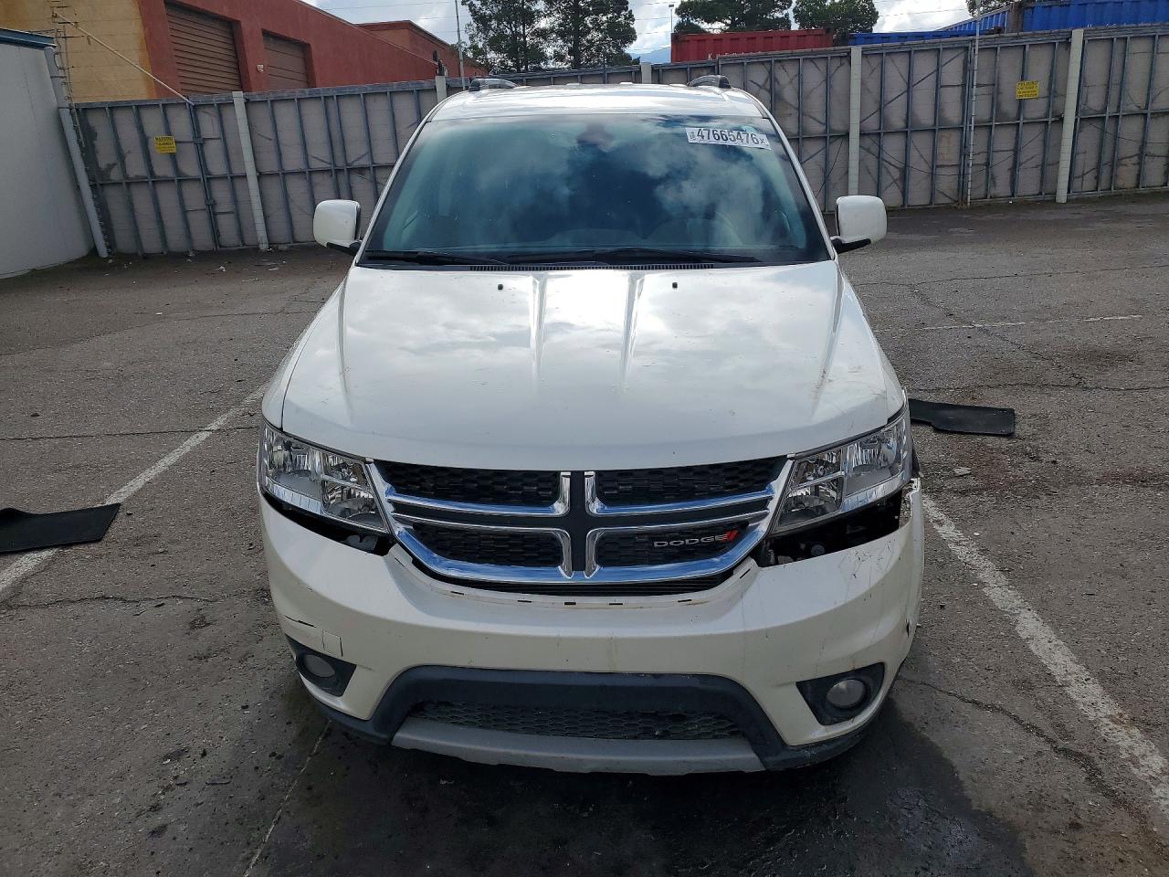 Dodge Journey Sxt