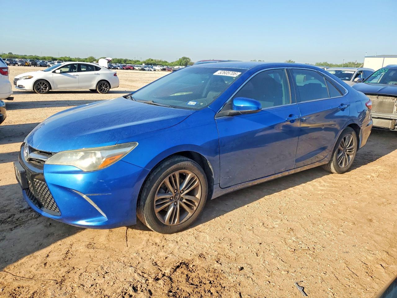 Salvage Toyota Camry Image