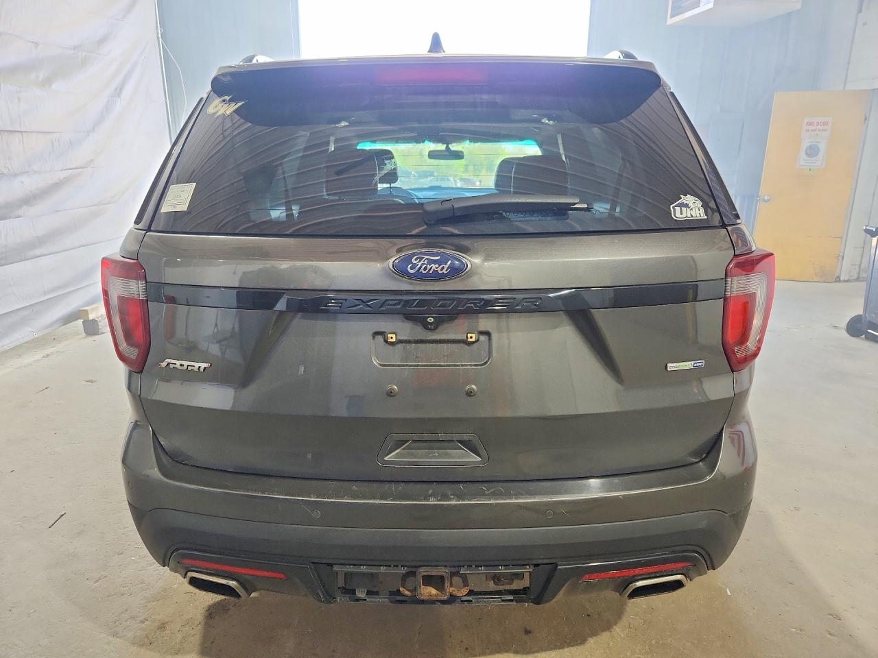 Ford Explorer Sport