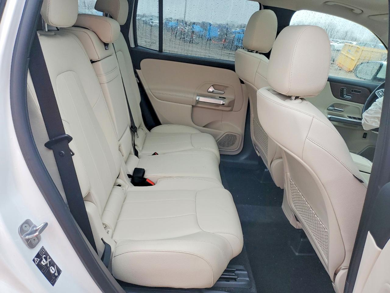 Mercedes-Benz GLB 250 4matic