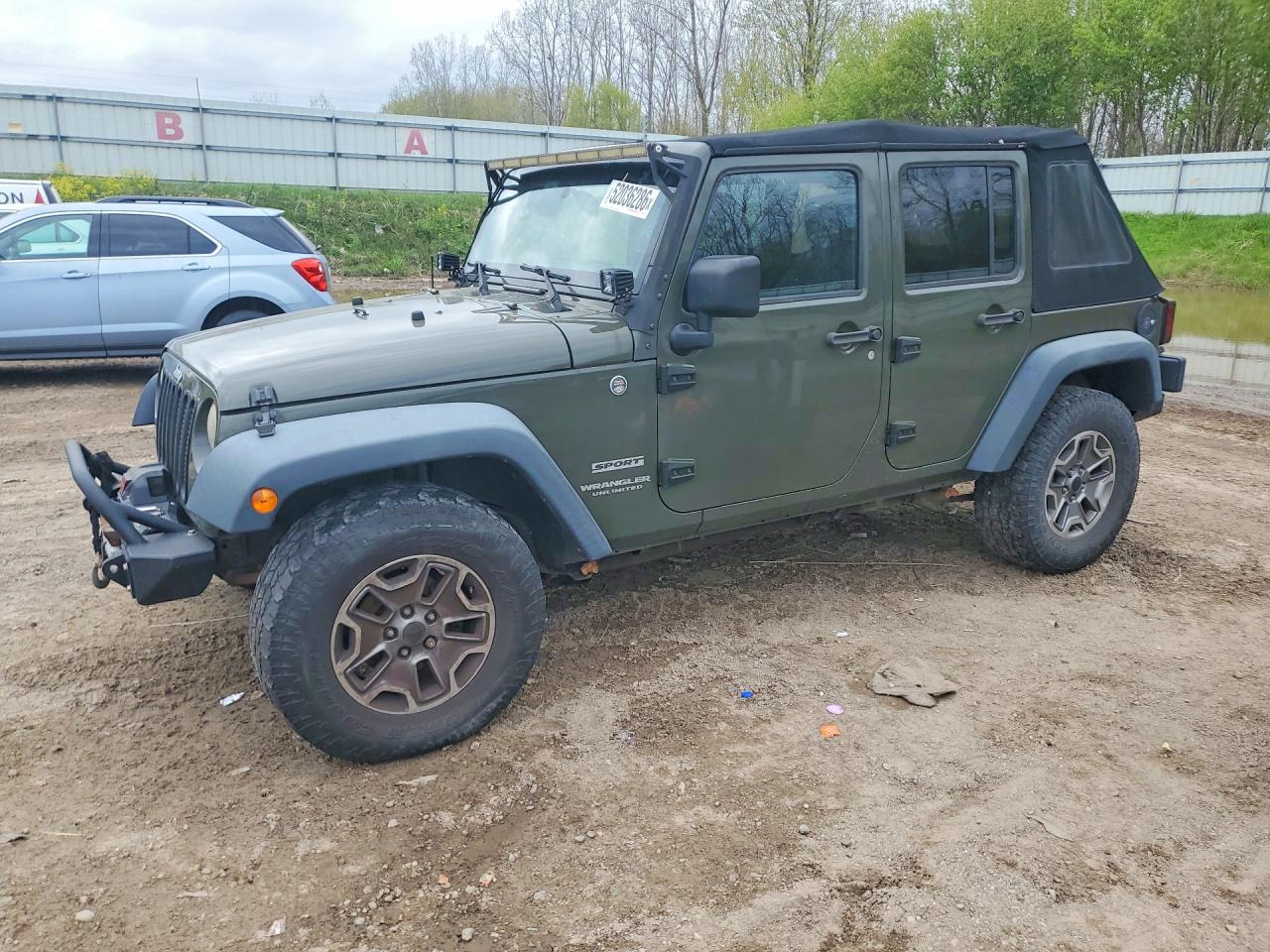 Salvage Jeep Wrangler Image