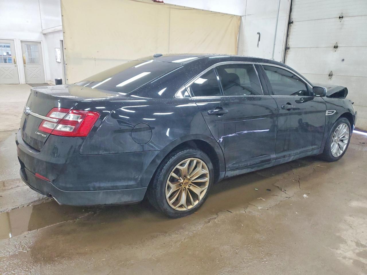 Ford Taurus Limited