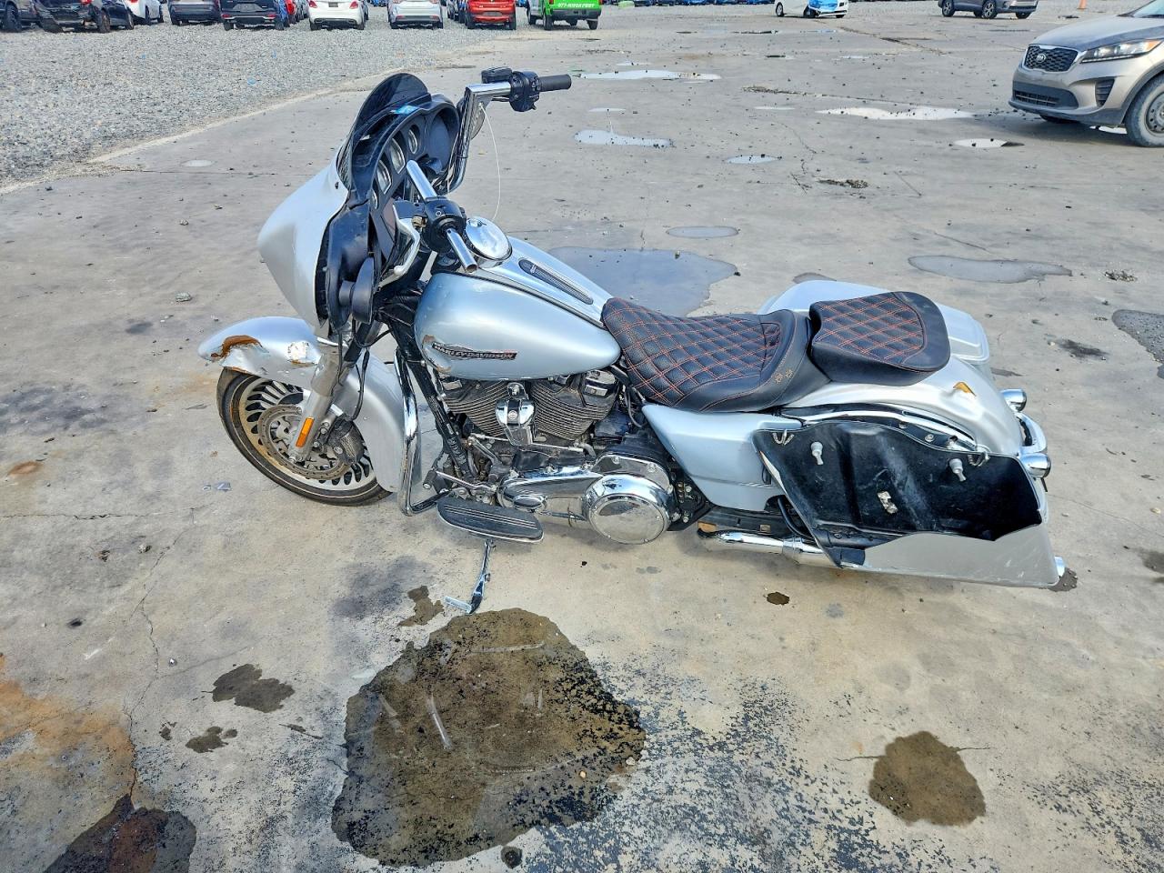 Harley-Davidson Fl