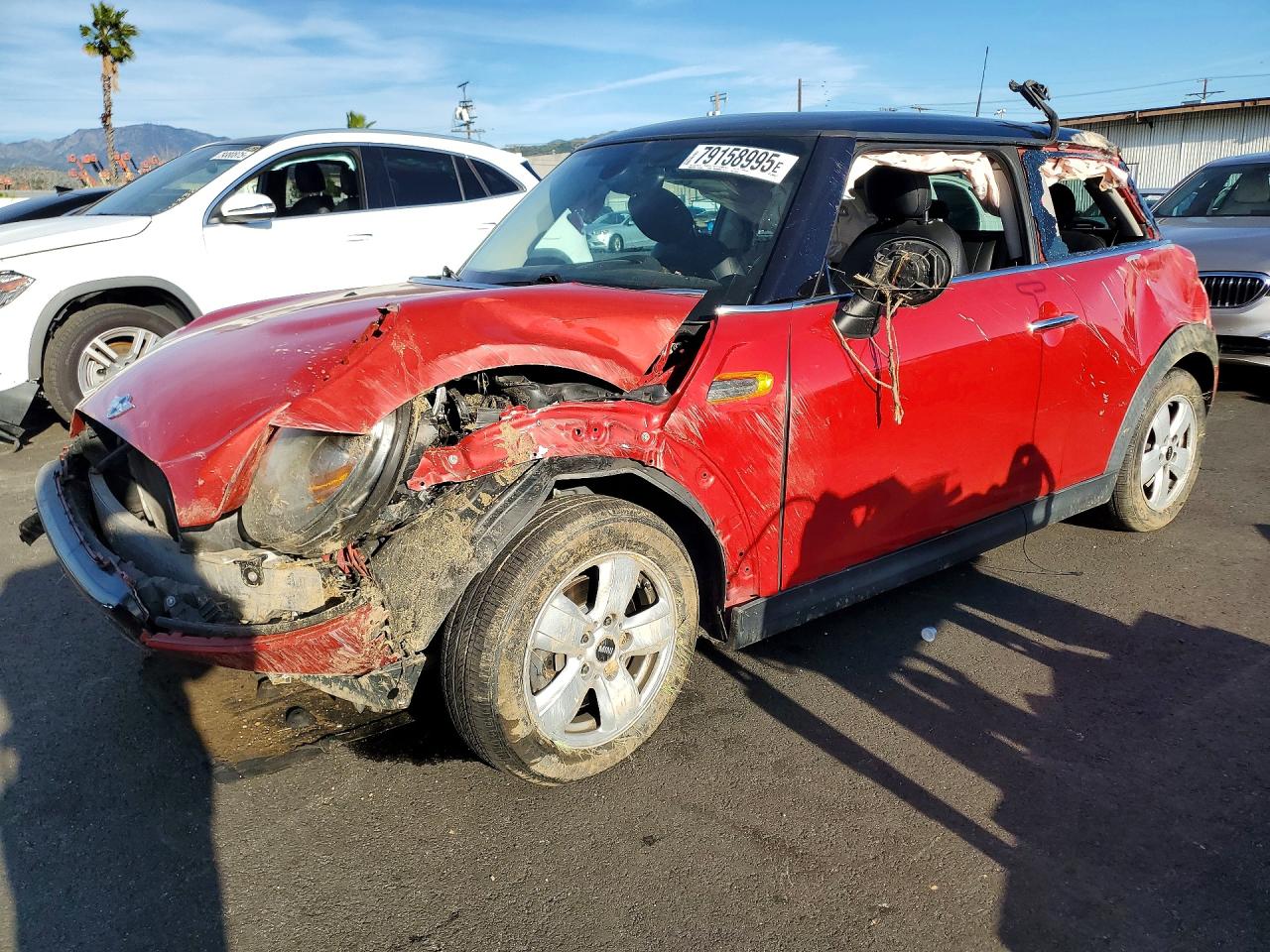 Salvage MINI Cooper Image