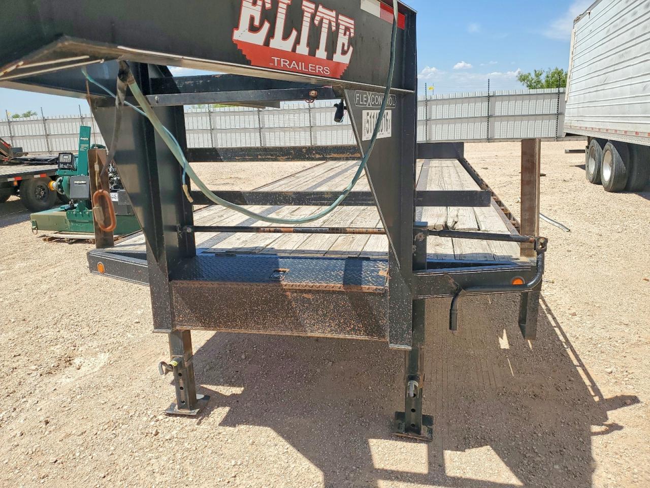 Elite Trailer