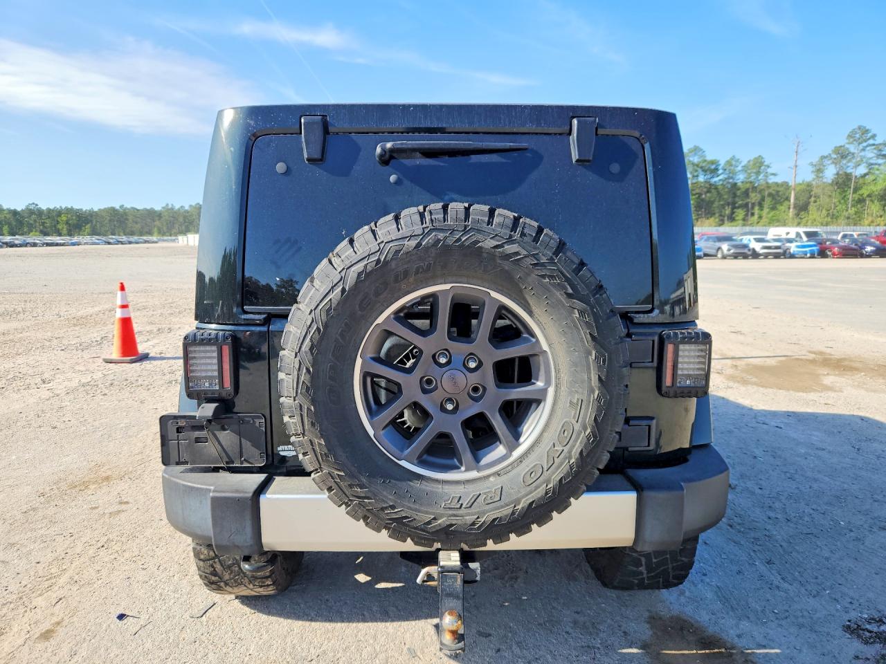Jeep Wrangler Sahara