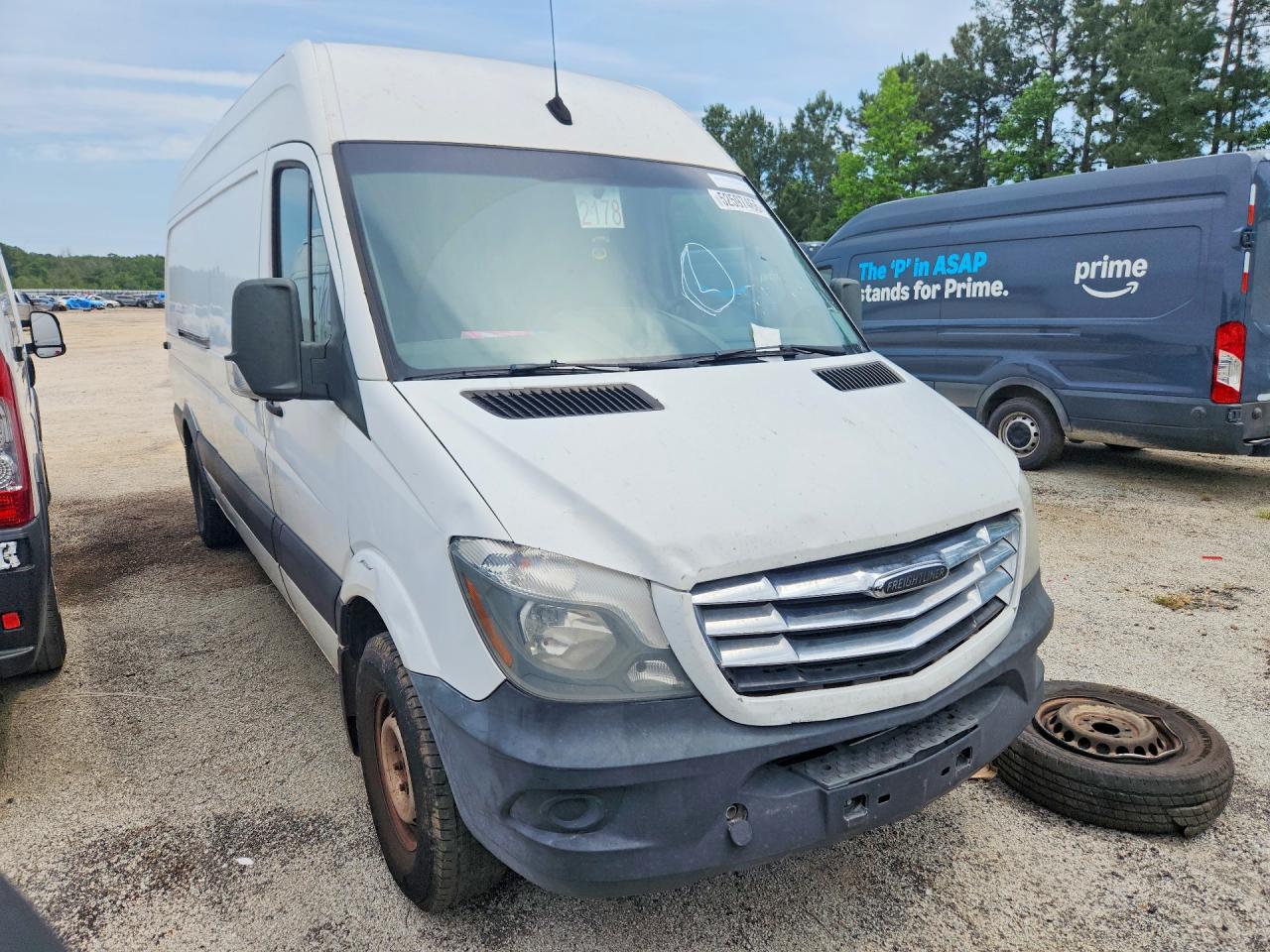 Mercedes-Benz Sprinter 2500