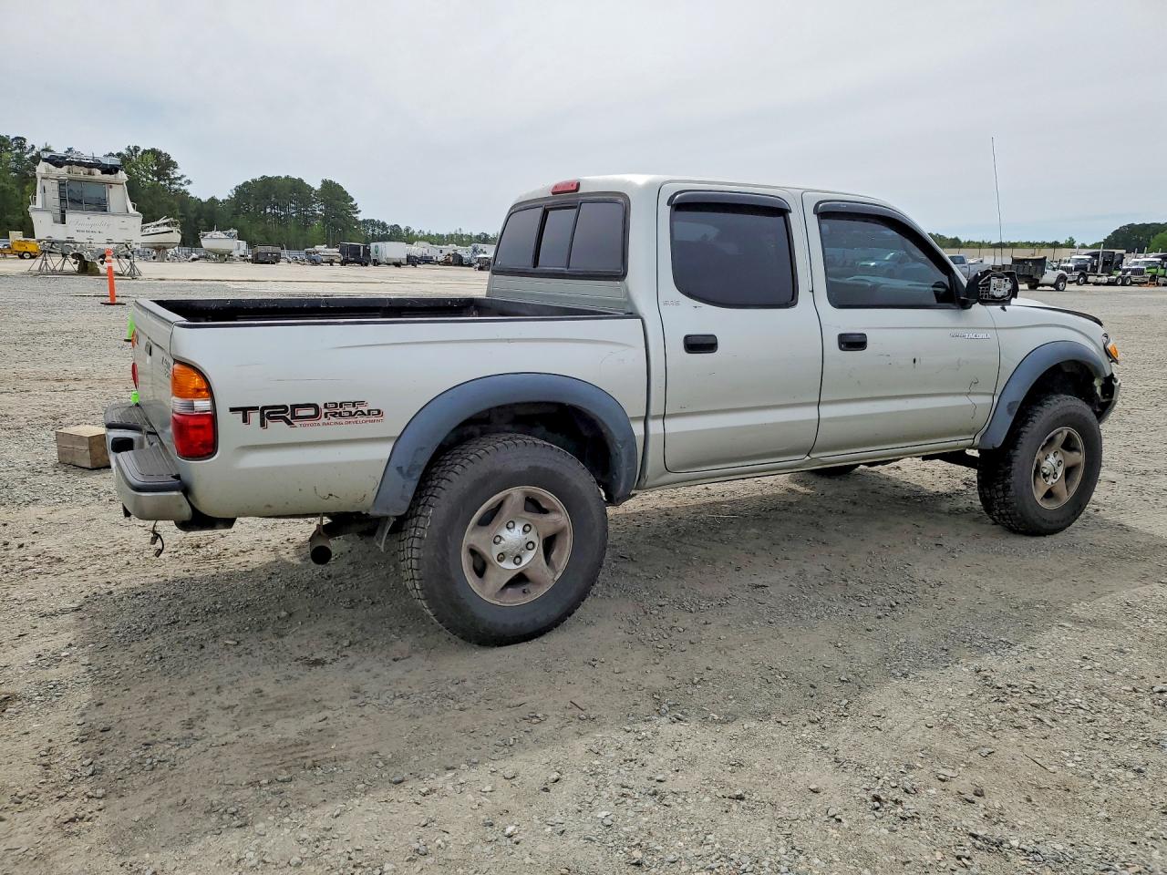 Toyota Tacoma V6
