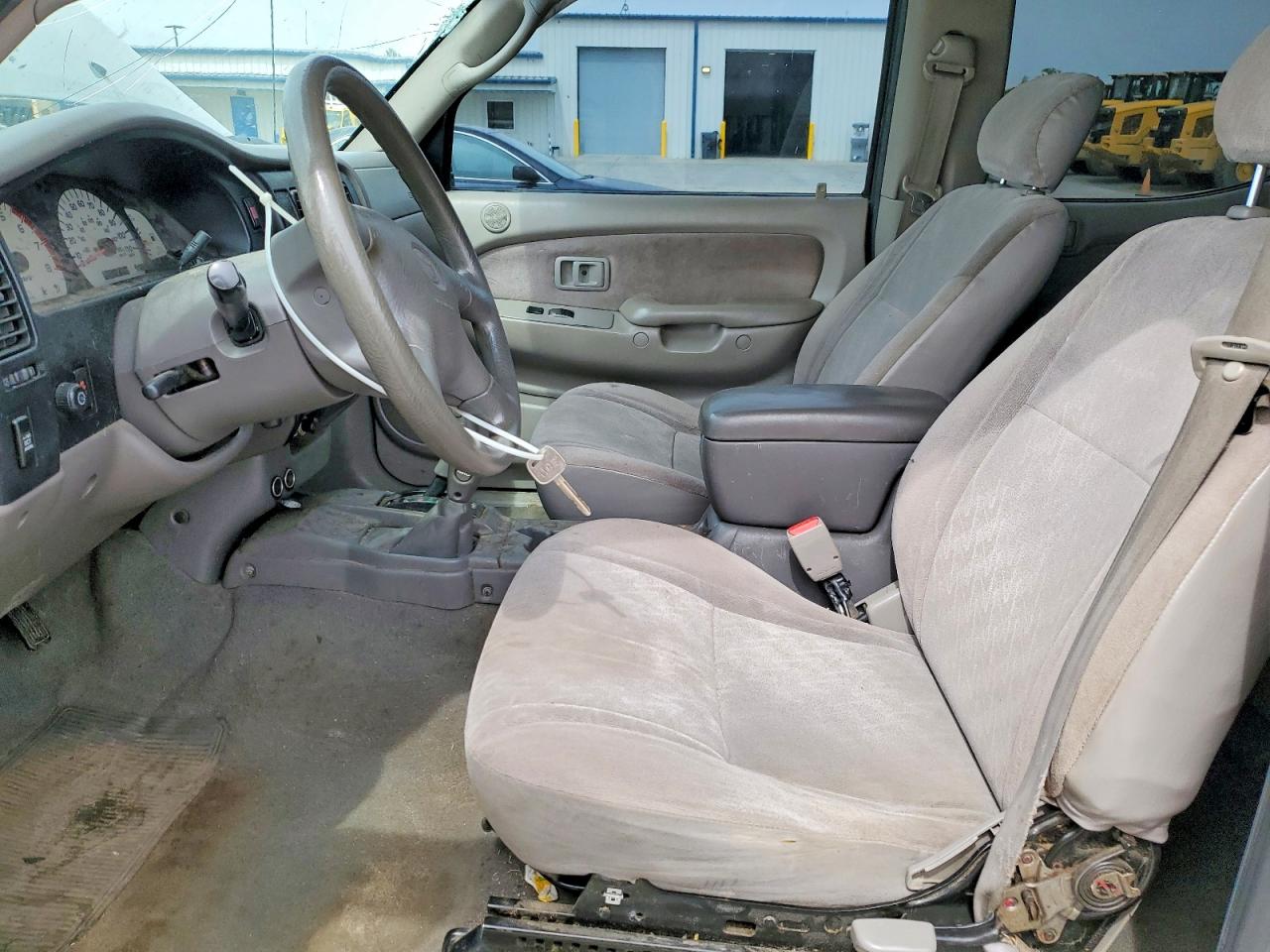 Toyota Tacoma V6