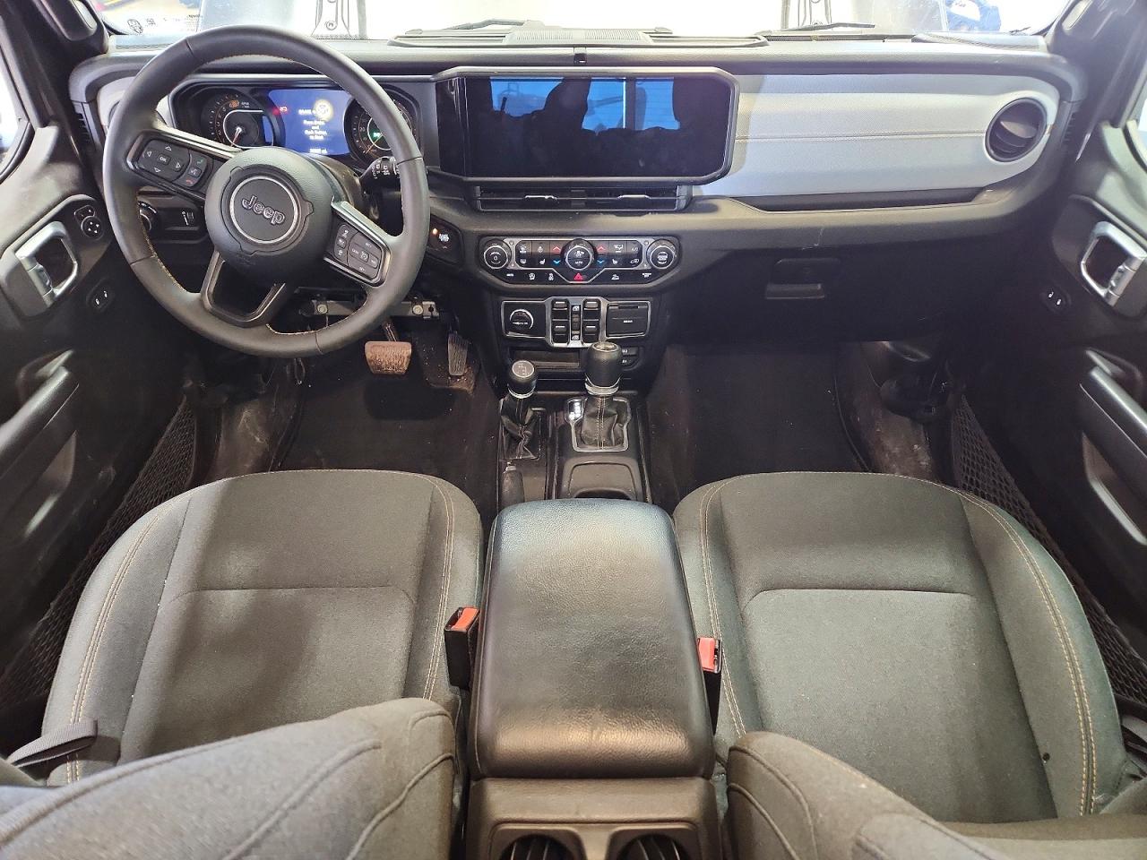 Jeep Wrangler Sport