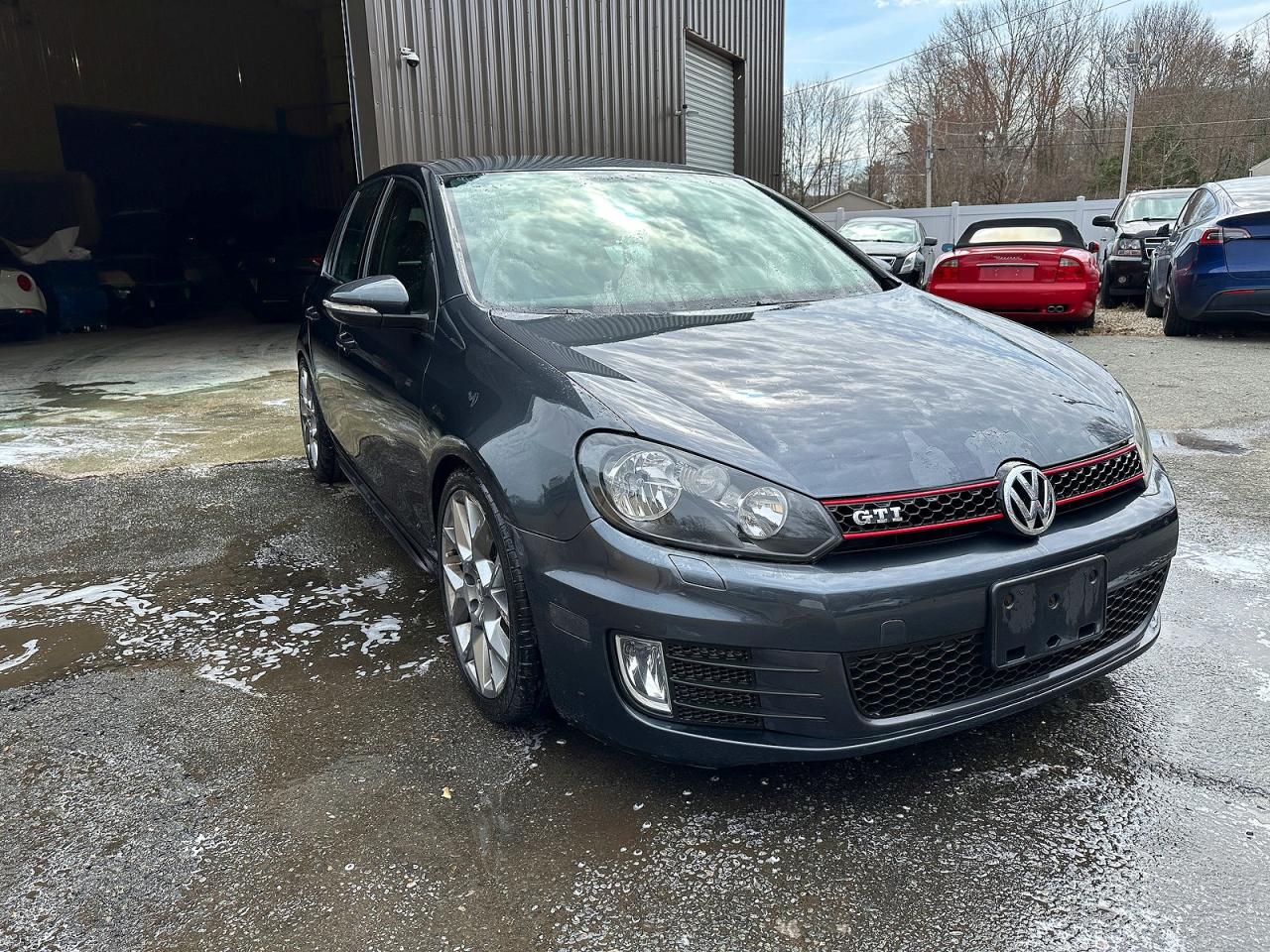 Salvage Volkswagen GTI Image