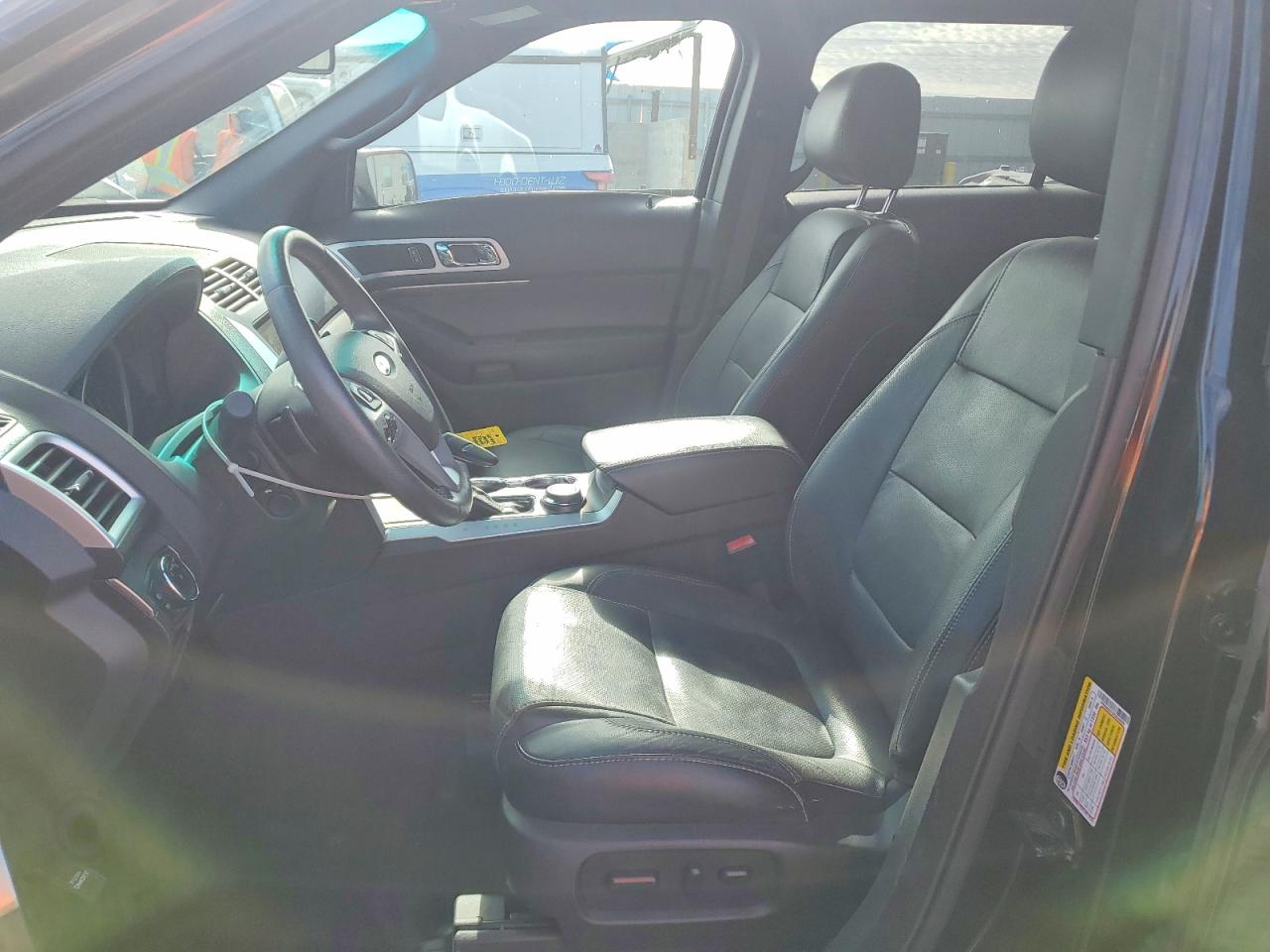 Ford Explorer Sport