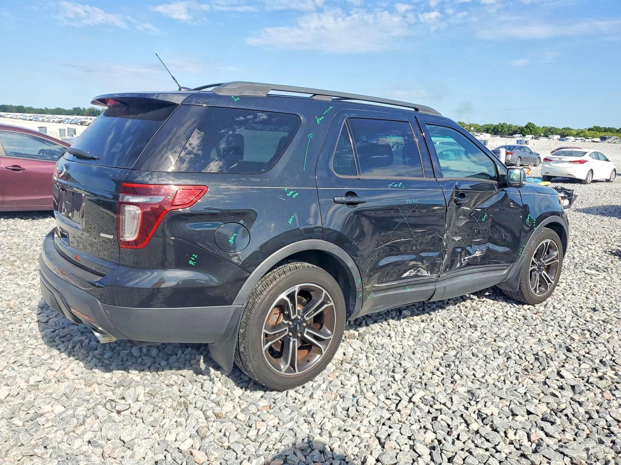 Ford Explorer Sport