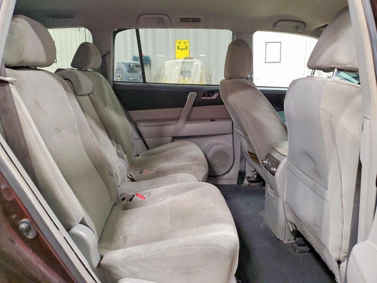Toyota Highlander Base