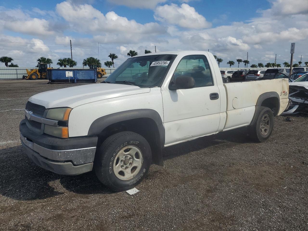 Salvage Chevrolet Silverado Image