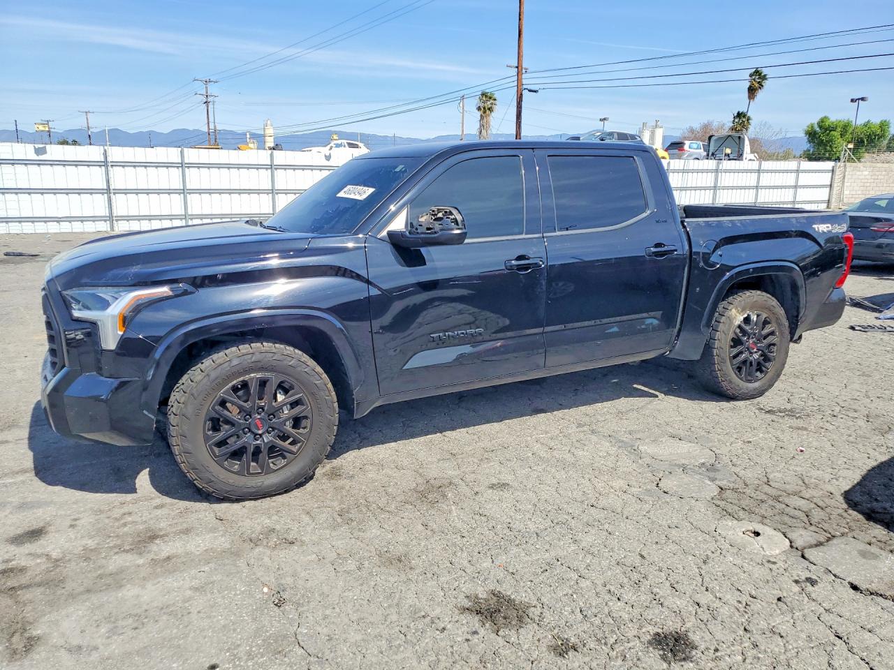 Salvage Toyota Tundra Image