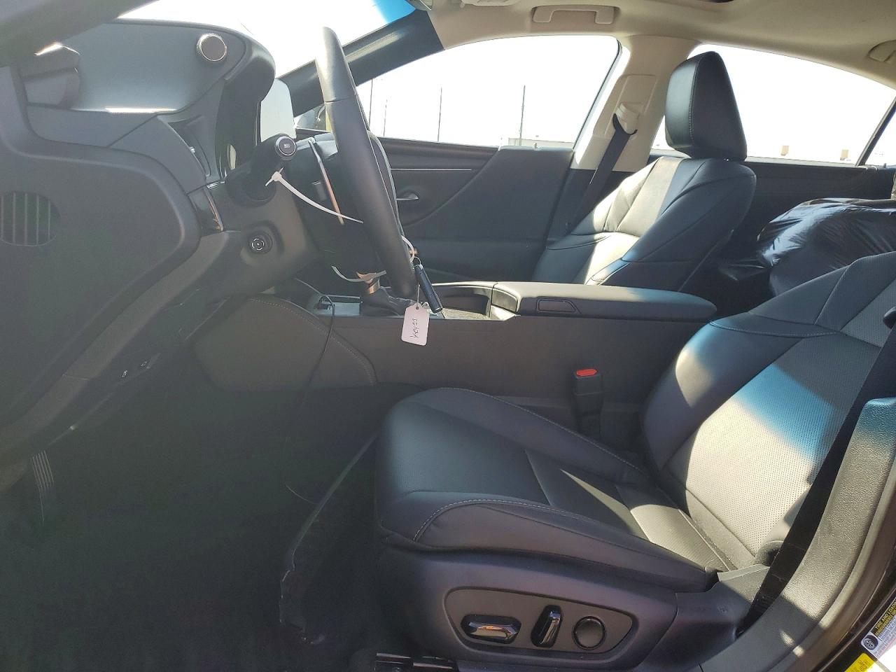 Lexus Es Base
