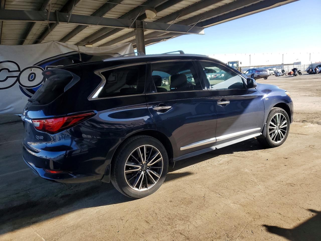 INFINITI Qx Base