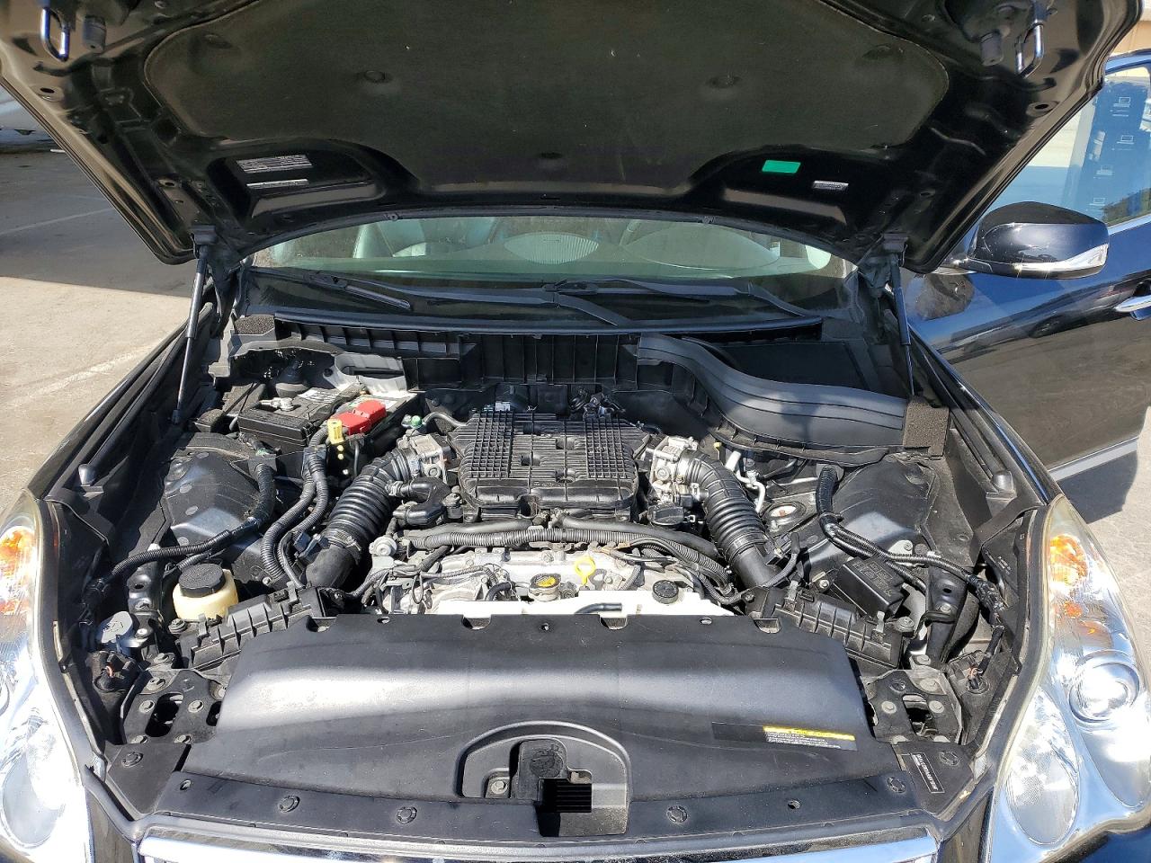 INFINITI Qx Base