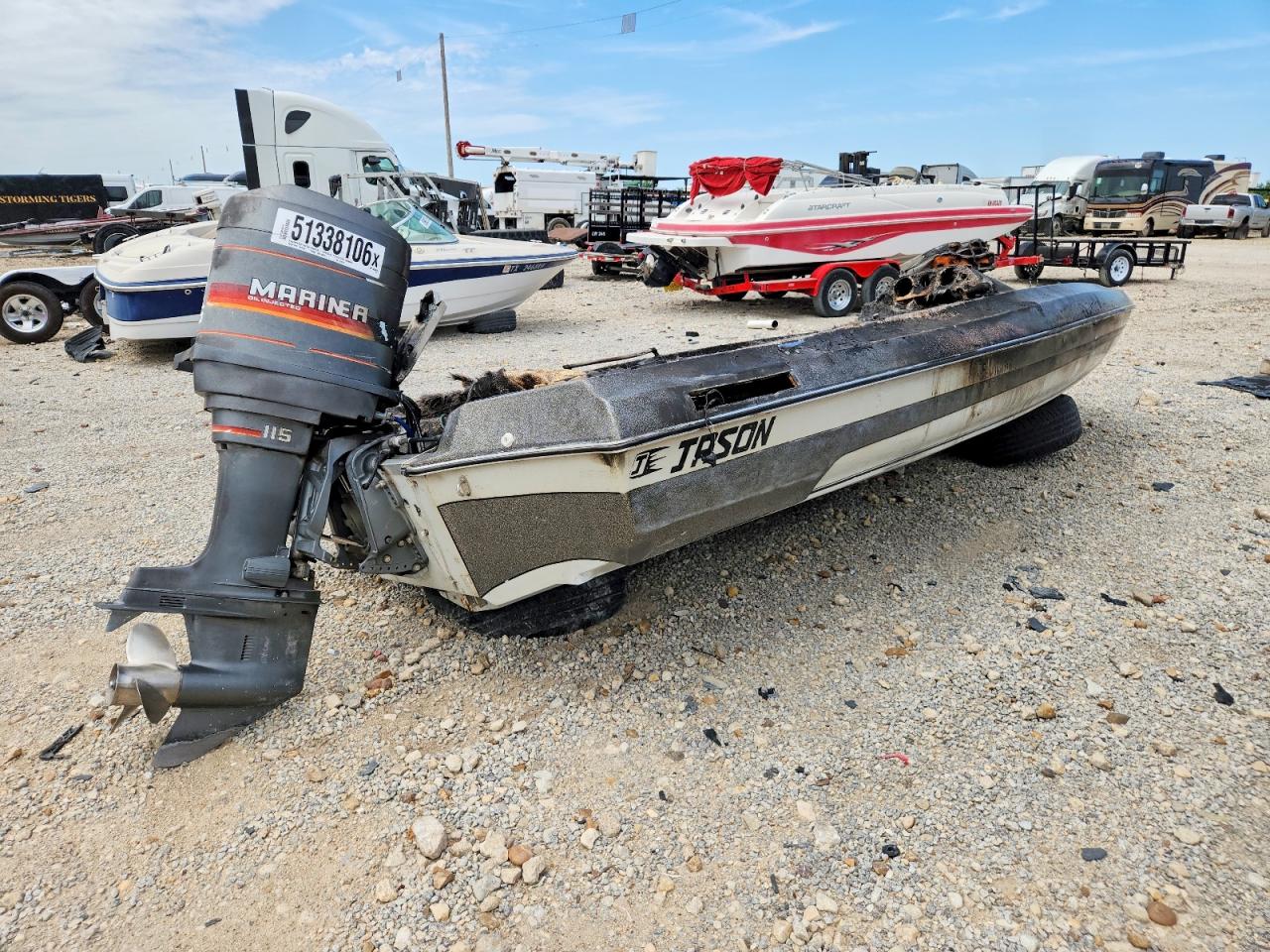 Mariner Boat